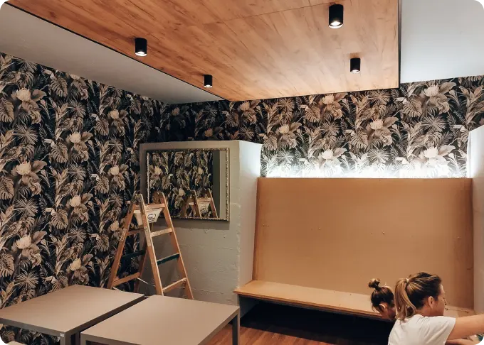 Restaurant Grillage - Tapetenanbringung